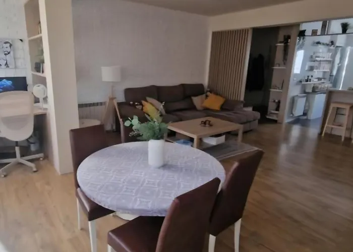 Casa De Laura Y Sergio Lejlighed